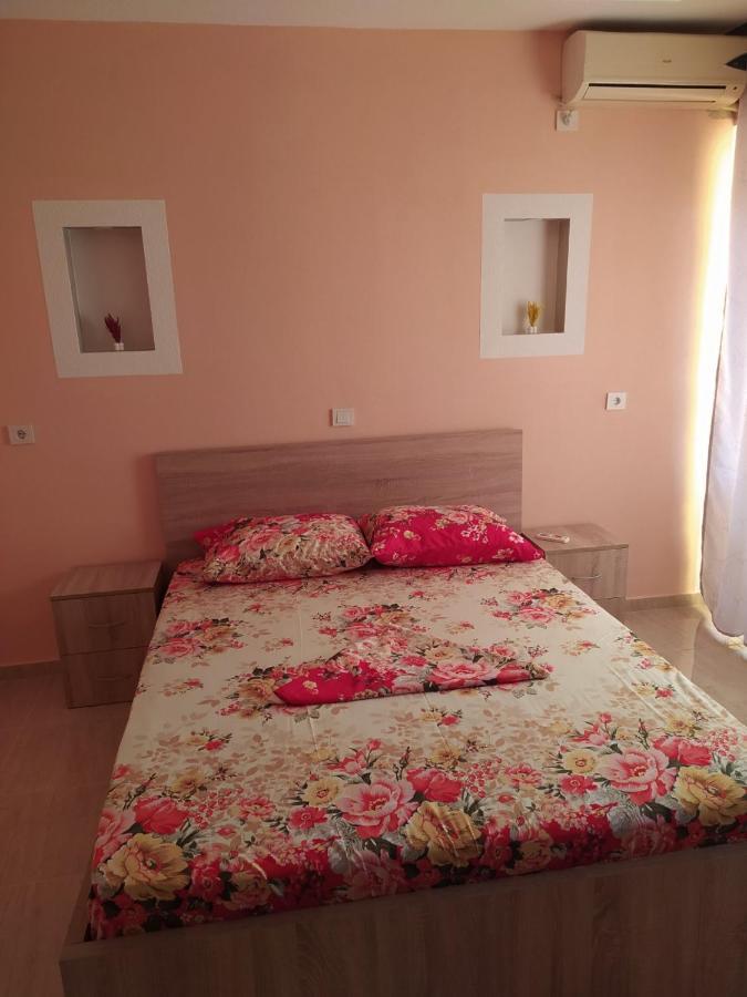 Grandino Holiday Rooms&Apartments Ulcinj Exteriér fotografie